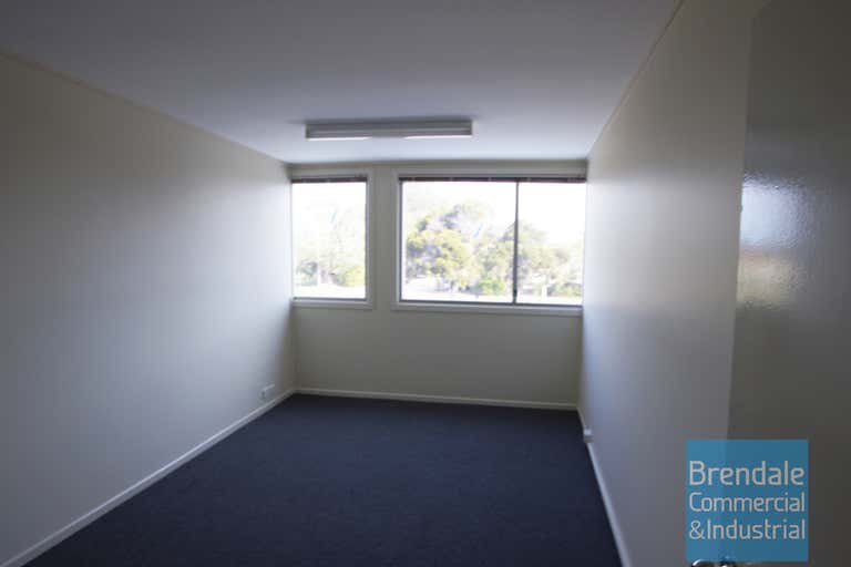 10D/445-451 Gympie Rd Strathpine QLD 4500 - Image 3
