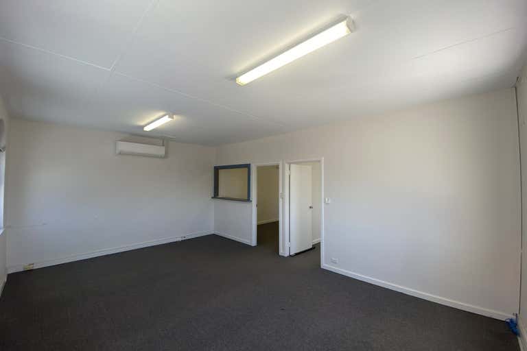 80A Marine Terrace Geraldton WA 6530 - Image 3