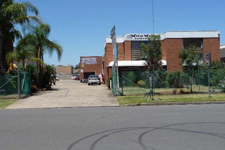 Unit 4, 26 Preston Street Penrith NSW 2750 - Image 2