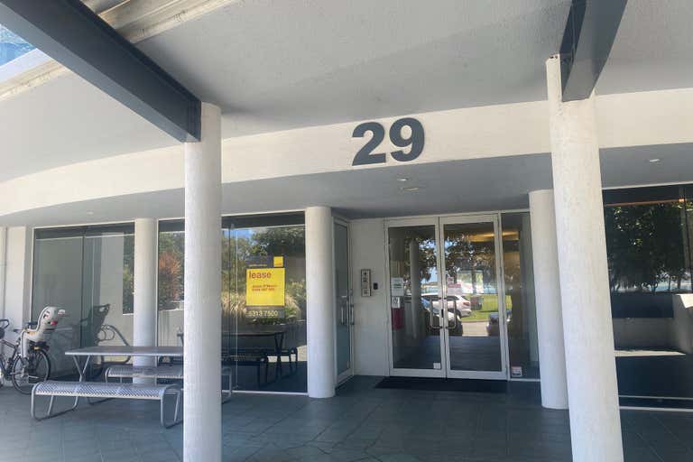 2/29 The Esplanade Maroochydore QLD 4558 - Image 3