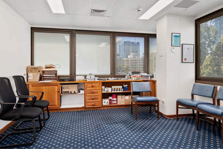 Spring Hill QLD 4000 - Image 4