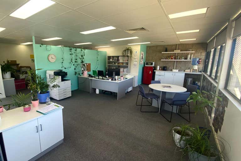 Lvl 1 office, 20 Uralla Road Port Macquarie NSW 2444 - Image 4
