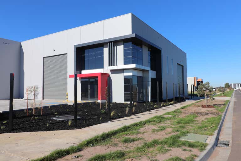 2/66 Industrial Circuit Cranbourne West VIC 3977 - Image 2