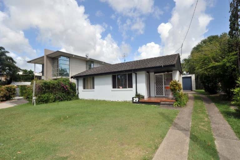 29 Thomas Street Noosaville QLD 4566 - Image 2