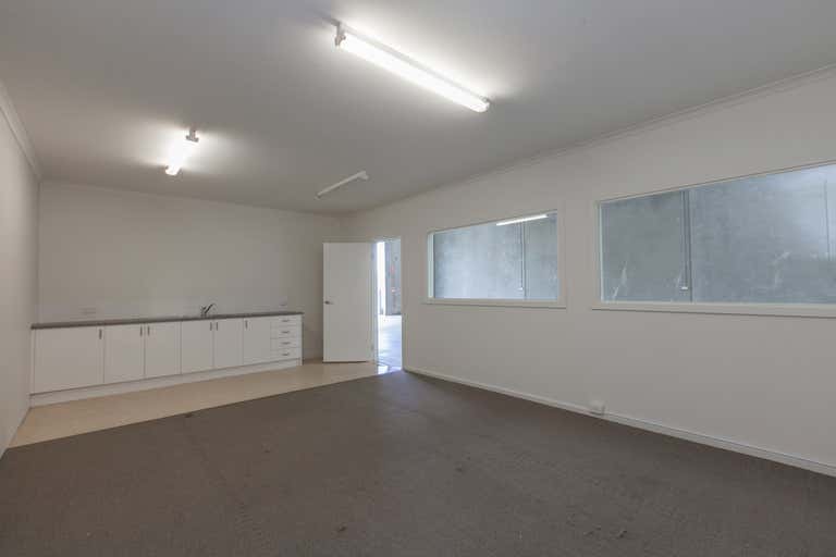 4 Helm Court Epping VIC 3076 - Image 3