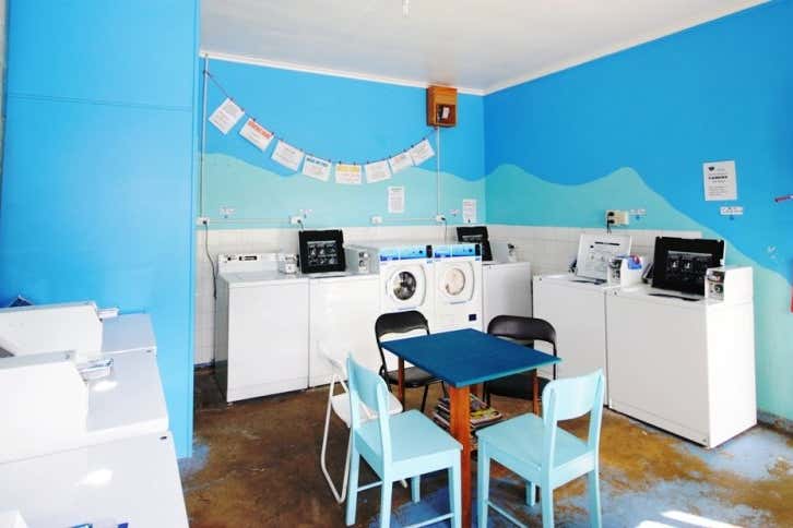 Oatlands Laundromat and Retreat, 45 High Street Oatlands TAS 7120 - Image 2