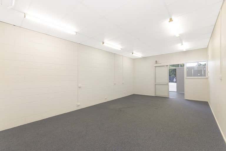 1/58 Perkins Street West South Townsville QLD 4810 - Image 4