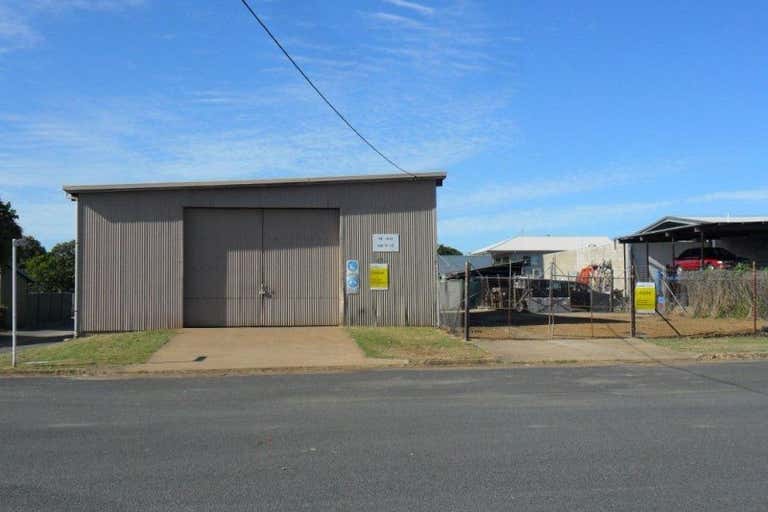 17 South Street Depot Hill QLD 4700 - Image 1