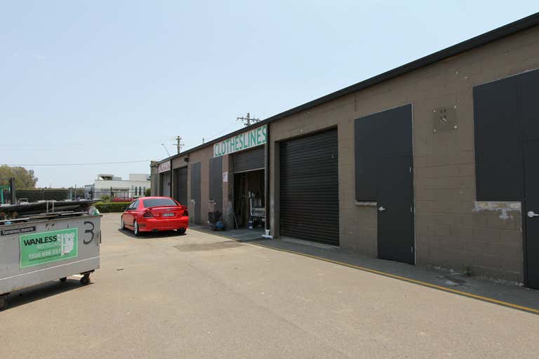 Unit 3/6 Badgally Road Campbelltown NSW 2560 - Image 2