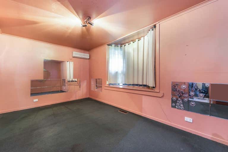 149A Cowper Street Footscray VIC 3011 - Image 4