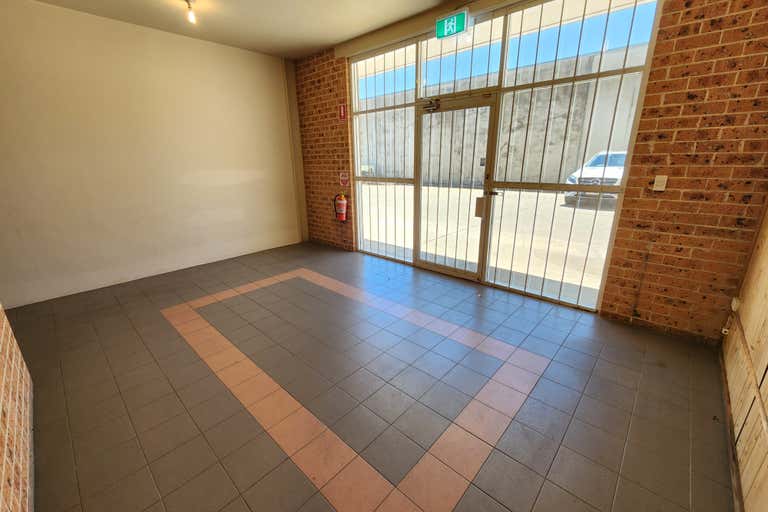 2/19 Toohey Road Wetherill Park NSW 2164 - Image 2