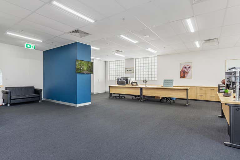 Unit 301, 354 Eastern Valley Way Chatswood NSW 2067 - Image 3