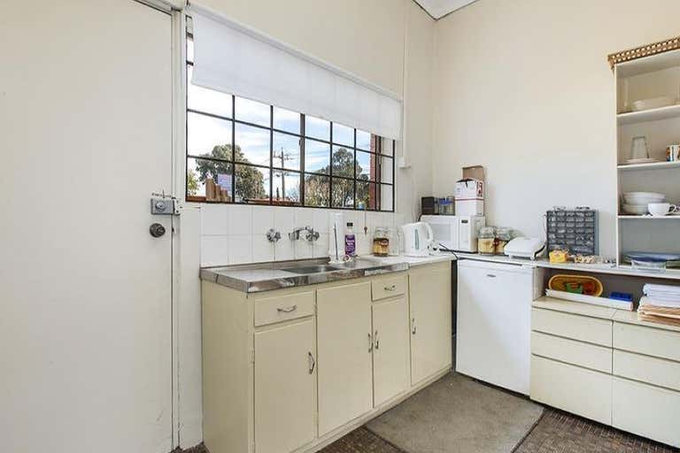 1 Yertchuk Avenue Ashwood VIC 3147 - Image 2