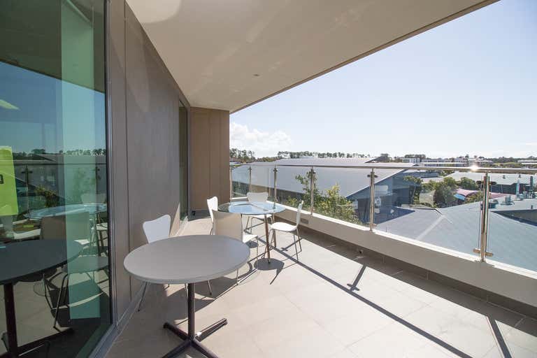 242sqm Office Available with Private Balcony on Level 4, in Varsity Lakes  , 4/194 Varsity Parade Varsity Lakes QLD 4227 - Image 2