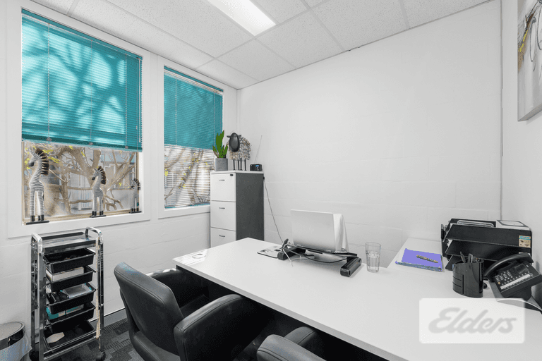 5/71 Bradley Street Spring Hill QLD 4000 - Image 2