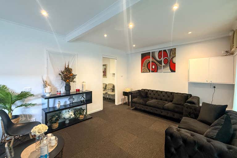 Unit 5, 7 Lindaway Place Tullamarine VIC 3043 - Image 4