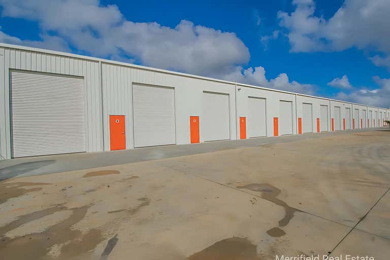 23/370A Albany Highway Orana WA 6330 - Image 1