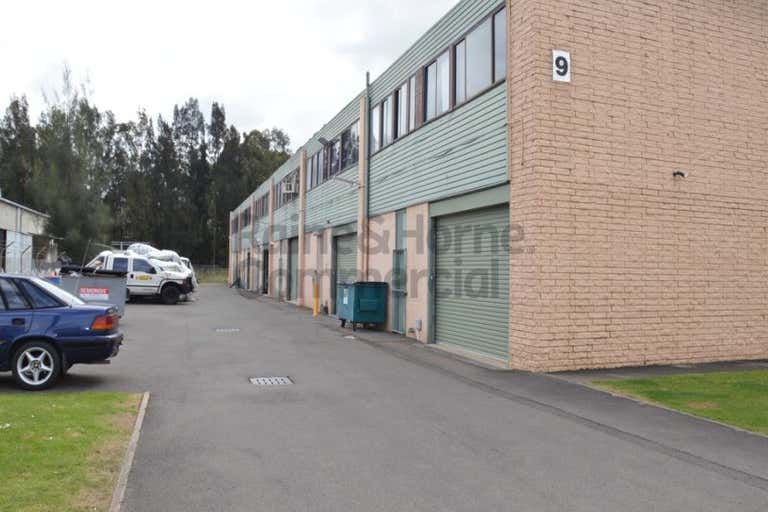 Unit 4, 9 Coombes Drive Penrith NSW 2750 - Image 2