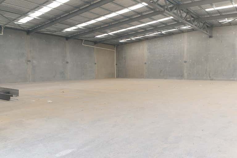 4  Quartz Way Wangara WA 6065 - Image 4