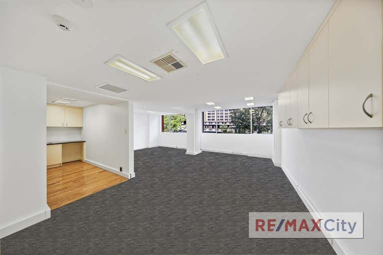 Morris Towers, 23/149 Wickham Terrace Spring Hill QLD 4000 - Image 1