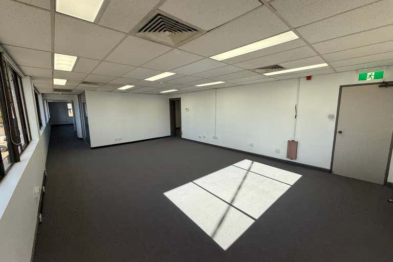 4-16 Alfred Road Chipping Norton NSW 2170 - Image 4