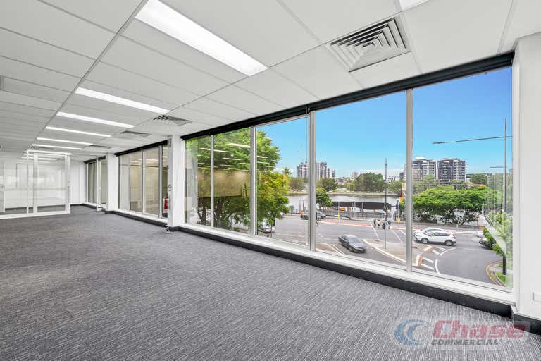 2/265 Coronation Drive Milton QLD 4064 - Image 3