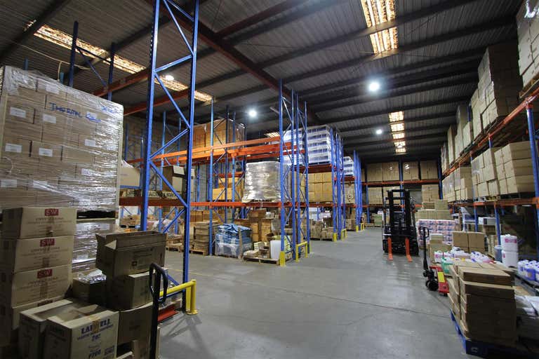 Unit 2/49 Garema Circuit Kingsgrove NSW 2208 - Image 3