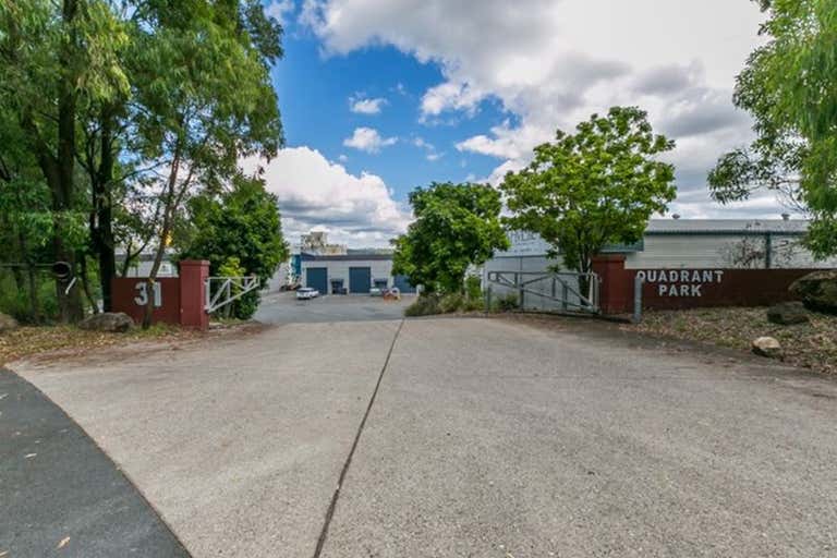 3C/31 Rudman Parade Burleigh Heads QLD 4220 - Image 3