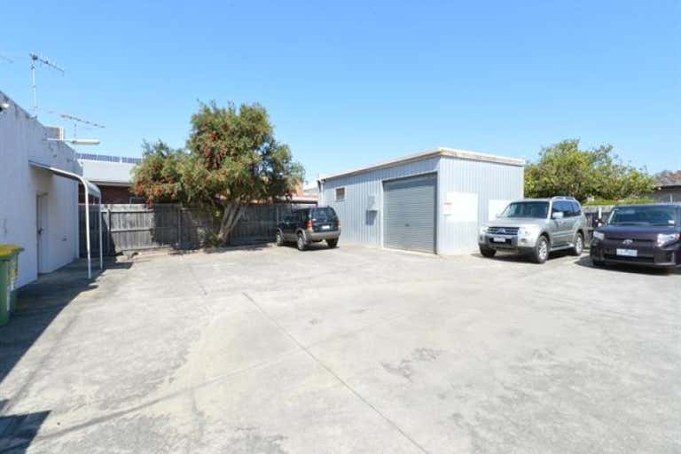 71 Pakington Street Geelong West VIC 3218 - Image 2