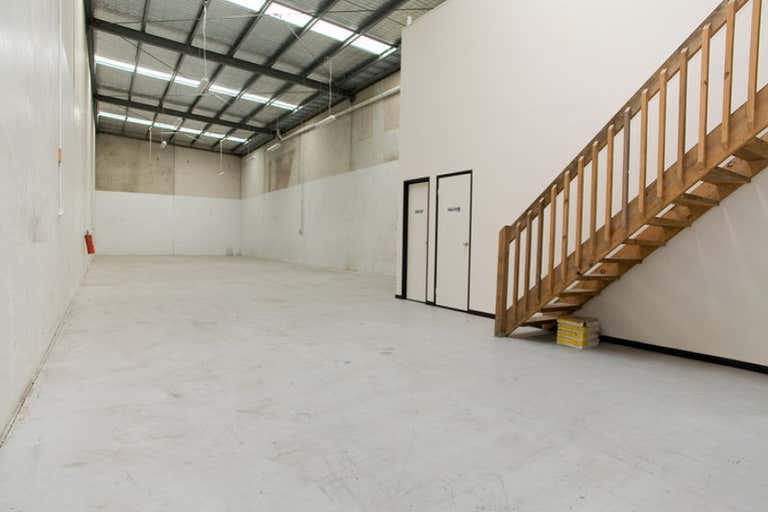 2/38 Fleet Street Somerton VIC 3062 - Image 4