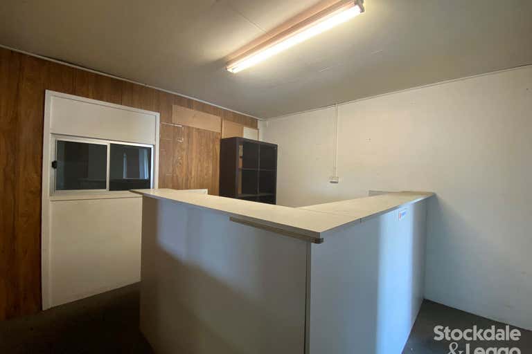 10 Smythe Street Shepparton VIC 3630 - Image 2