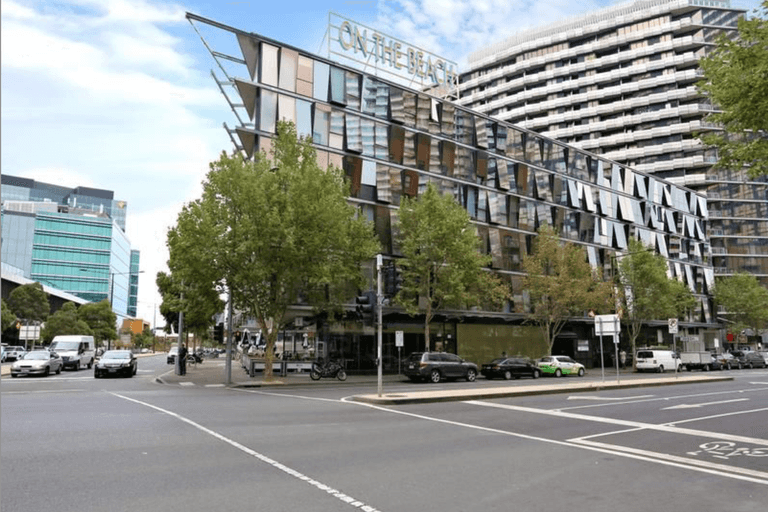 117/757 Bourke Street Docklands VIC 3008 - Image 2