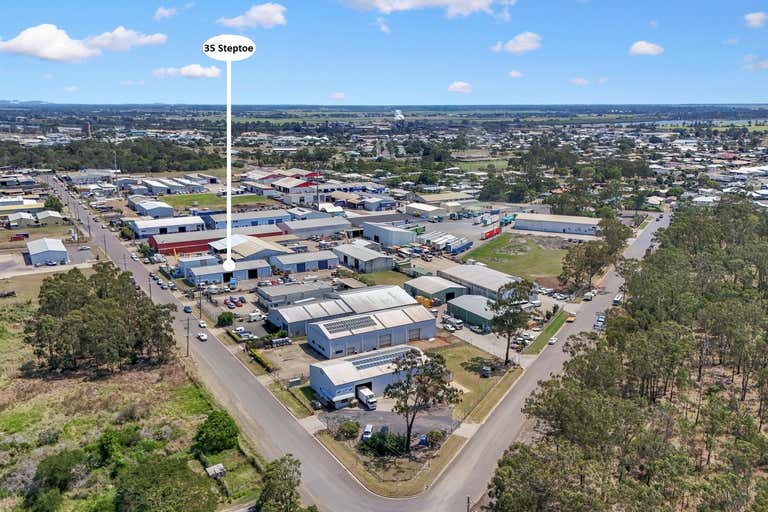 1/35 Steptoe Street Bundaberg East QLD 4670 - Image 2