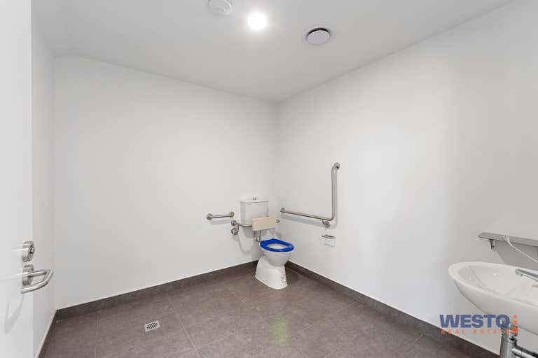 18/150 Palmers Road Truganina VIC 3029 - Image 2