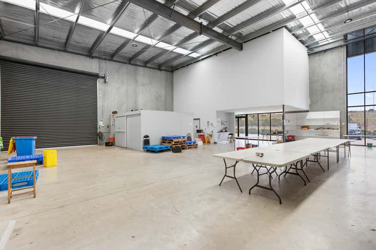 14/3-5 Scanlon Drive Epping VIC 3076 - Image 4