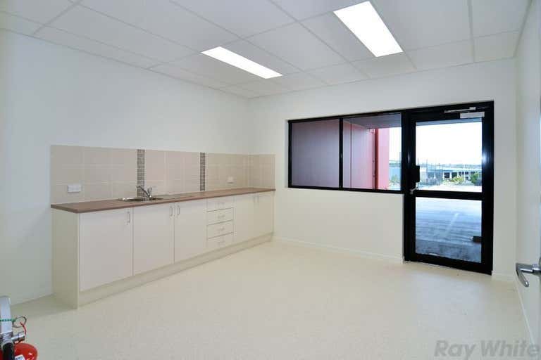 85 Corymbia Place Parkinson QLD 4115 - Image 4