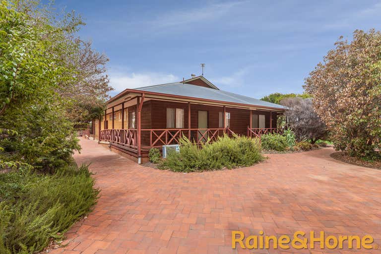 171 Sheraton Road "Aussie Cabins" Dubbo NSW 2830 - Image 4