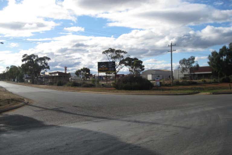 70 Great Eastern Highway West Kalgoorlie WA 6430 - Image 1