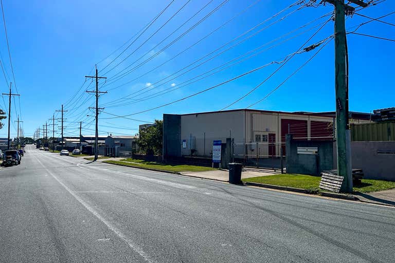 4 / 26 Grice Street Clontarf QLD 4019 - Image 3