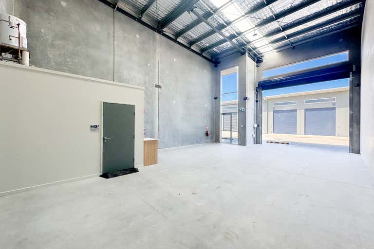 2/11 Bluewater Close Taylors Beach NSW 2316 - Image 1