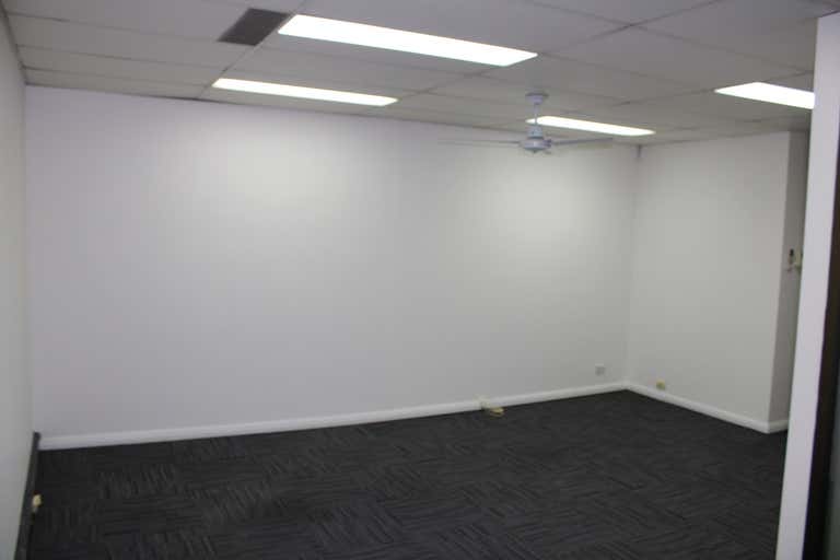 Suite 6 Top floor, 629  Kingsway Miranda NSW 2228 - Image 4