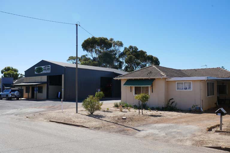 53 Earl Street Narrogin WA 6312 - Image 1