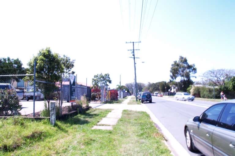 4 North Road Wynnum West QLD 4178 - Image 2