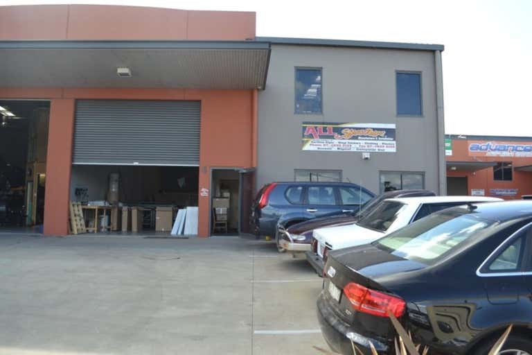 Unit 4, 82 Vanity Street Rockville QLD 4350 - Image 1