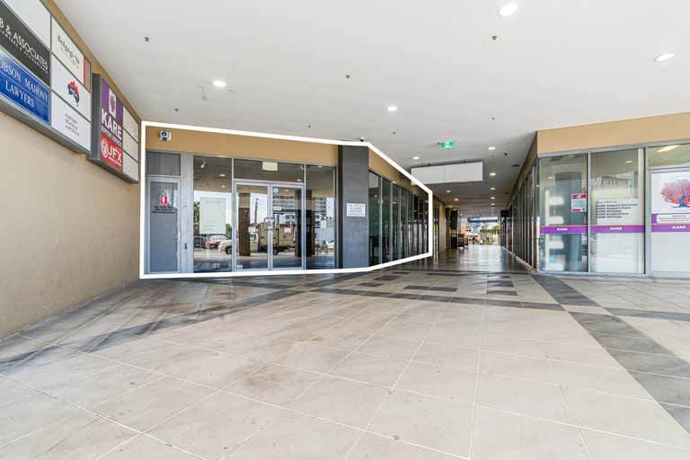 13/105 Scarborough Street Southport QLD 4215 - Image 1