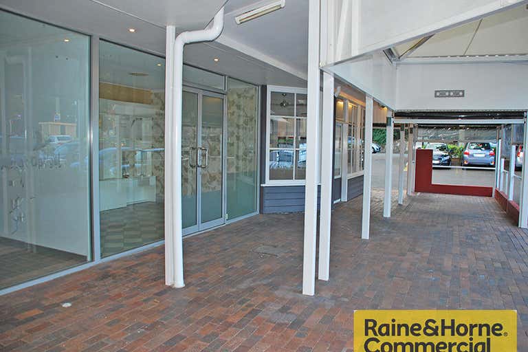 1/160 Racecourse Road Ascot QLD 4007 - Image 2