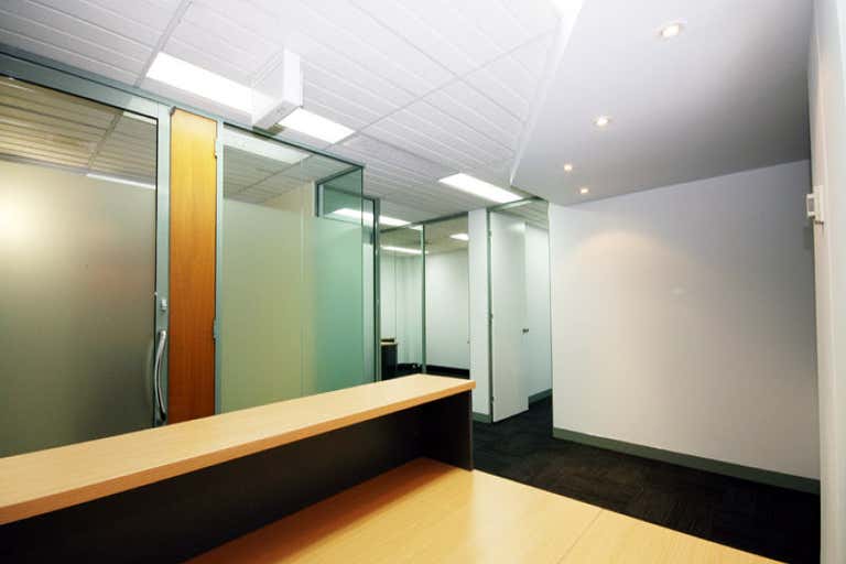 Office 204, 161 Walker Street North Sydney NSW 2060 - Image 2