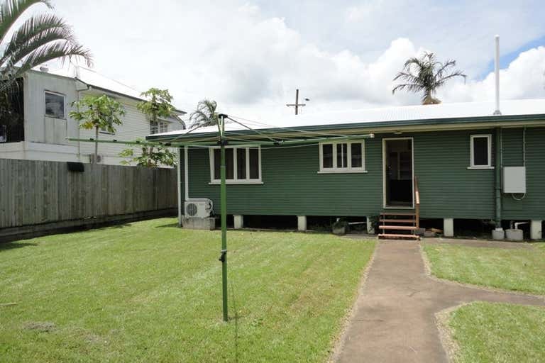 21 Pease Street Cairns QLD 4870 - Image 4