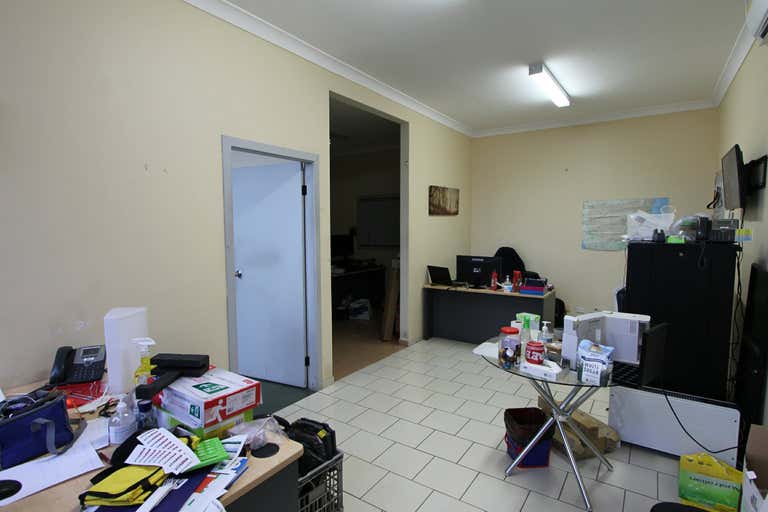 Unit 1/37-39 Stanley Road Ingleburn NSW 2565 - Image 4