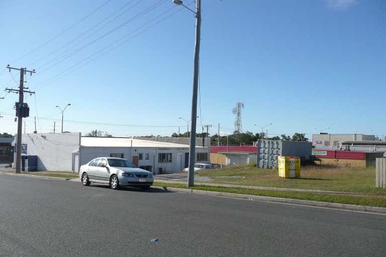 Corner of Bonar and Toolooa Streets South Gladstone QLD 4680 - Image 2